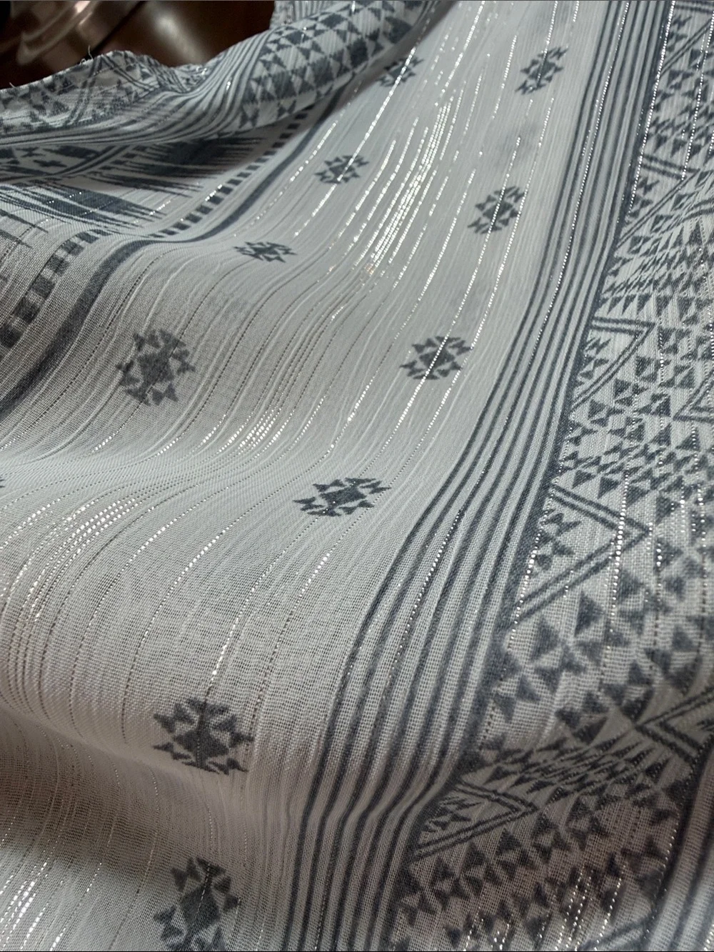 NWT Express White and Gray Pattern Chiffon Ruana with Metallic Accents